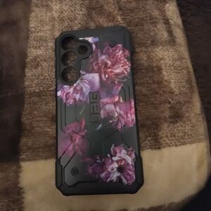 Under Armour Gear Black Phone Case with Pink Floral Print Galaxy S25 Plus